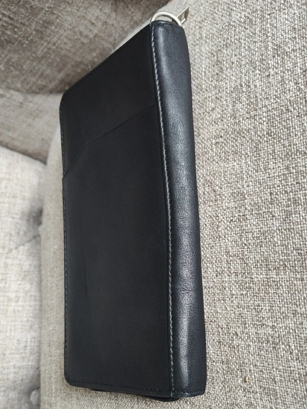 Dilana Zip-Around Black Leather Wallet Phone Case - Classic Organizer
